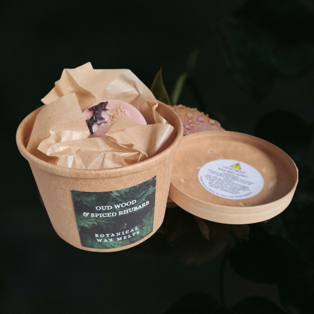 BOTANICAL WAX MELT TUB - OUD WOOD & SPICED RHUBARB
