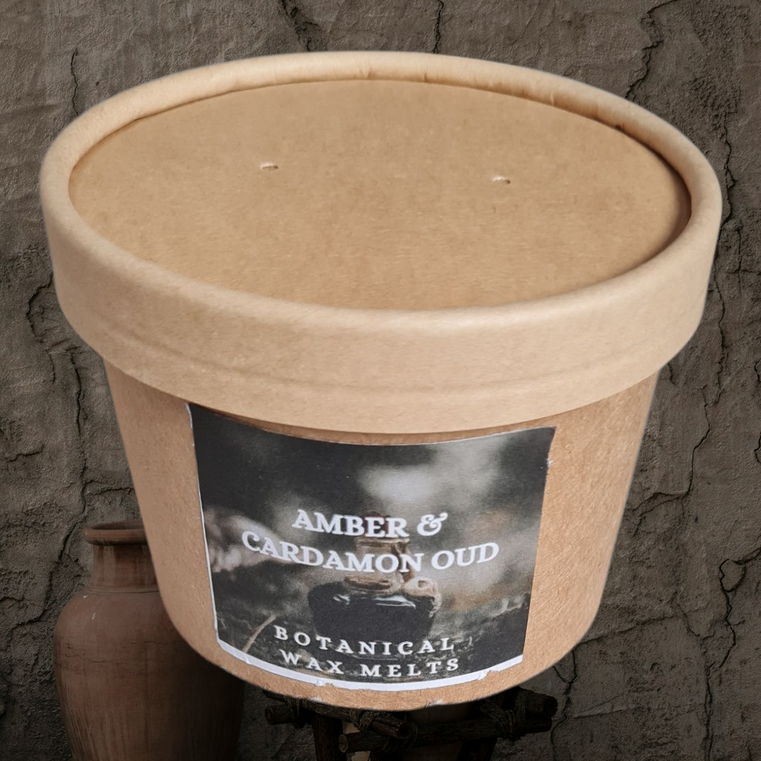 BOTANICAL WAX MELT TUB - AMBER & CARDAMON OUD