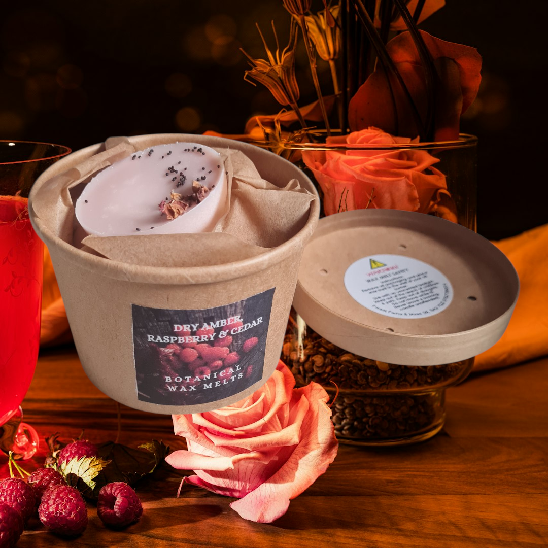 BOTANICAL WAX MELT TUB - DRY AMBER, RASPBERRY & CEDAR