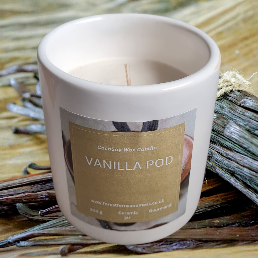 WHITE CERAMIC CANDLE - VANILLA POD